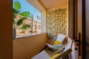 1BR Serenity Central Big Balcony Self check Keygo 44